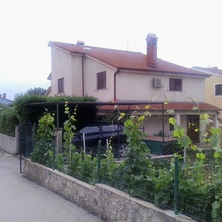 Studio Apartman Edy 3 Пула Экстерьер фото