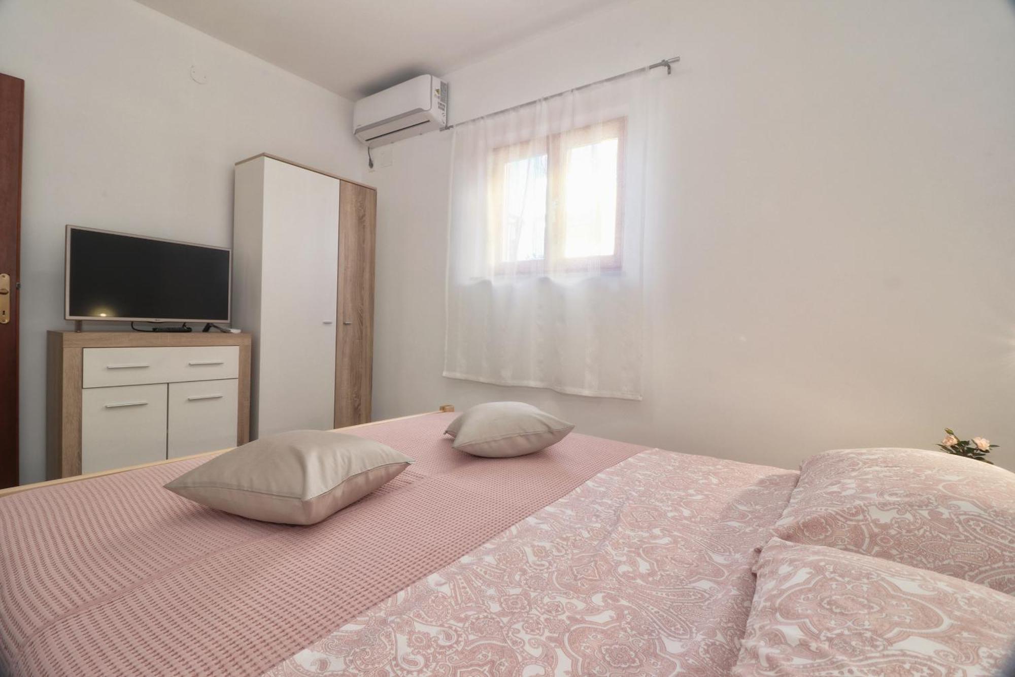 Studio Apartman Edy 3 Пула Экстерьер фото